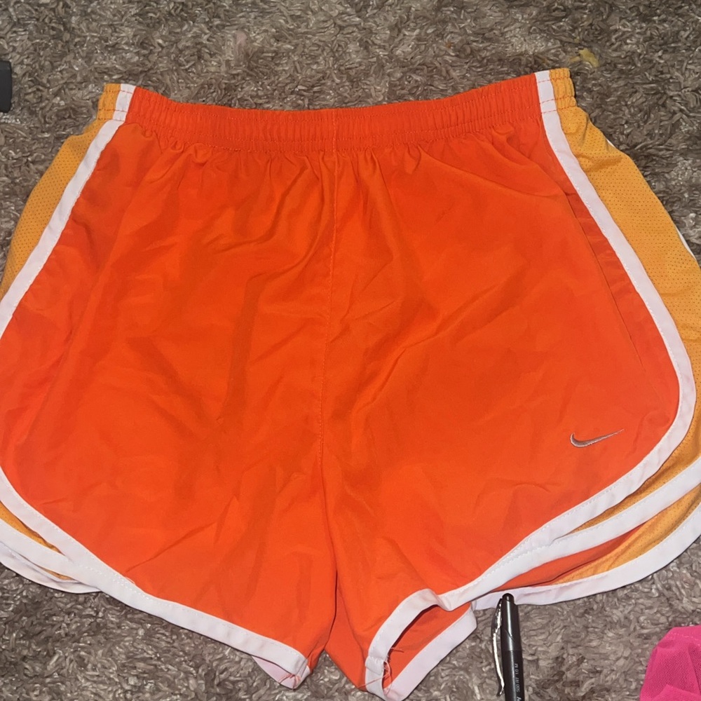 Nike small